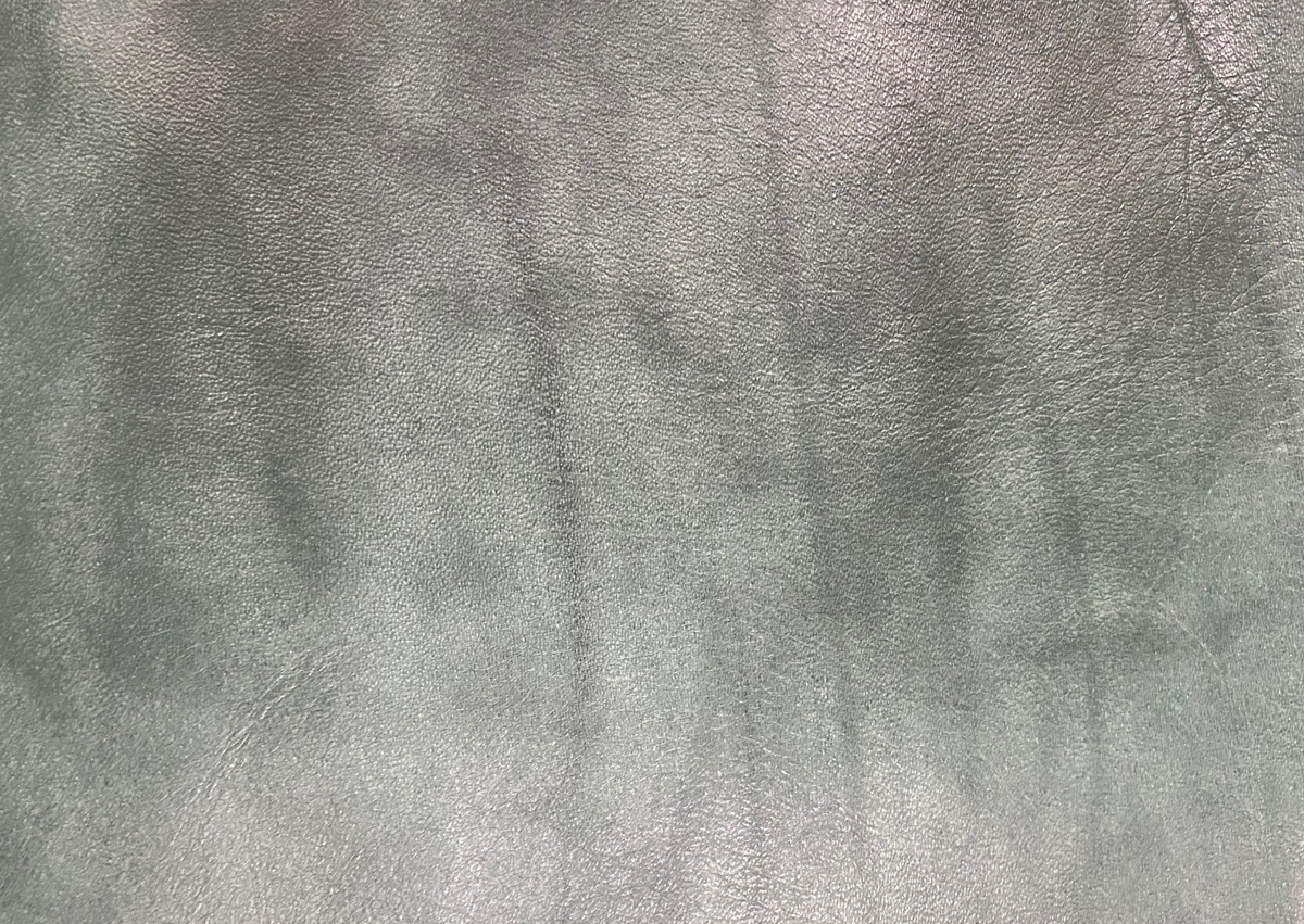 GENUINE WRINKLES, STRETCH MARKS AND CREASES