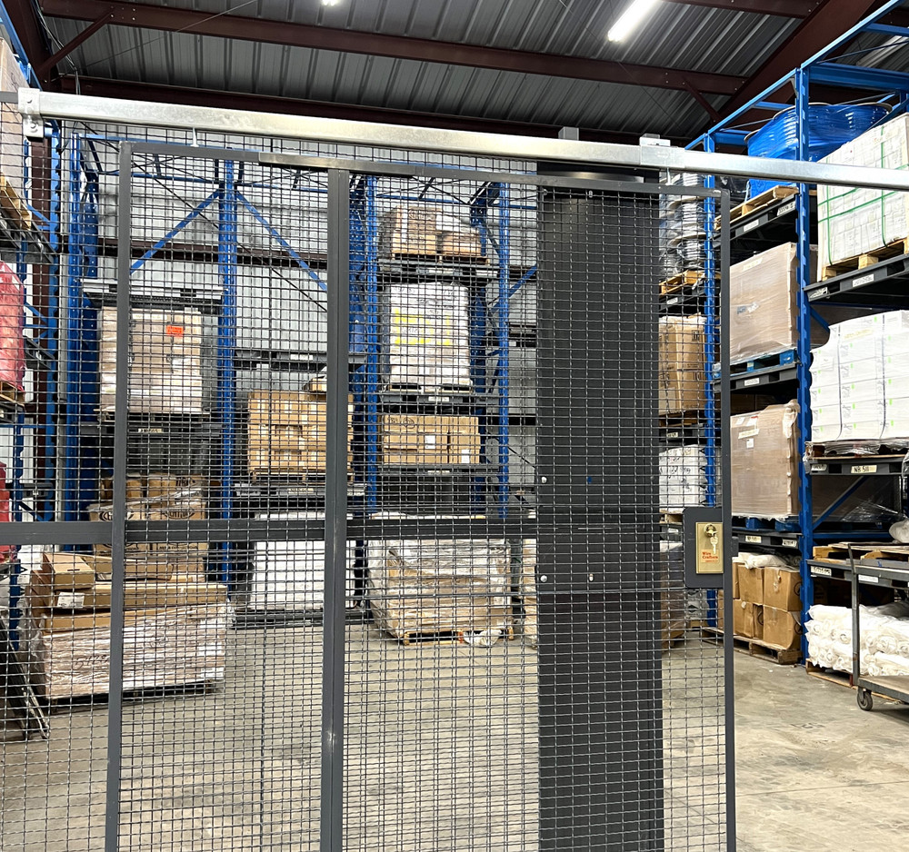 Secured Bays & Seismic-Resistant Pallet Racks: Custom Storage for a Gas Company in St. Louis 