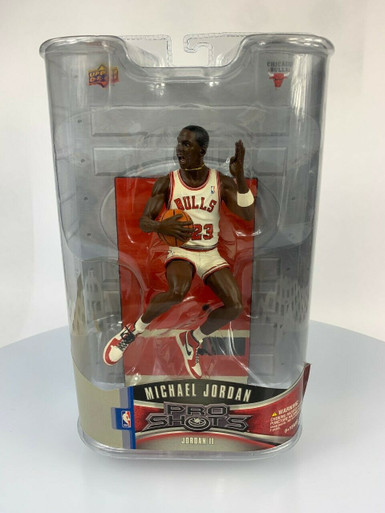 UPPER DECK AIR MICHAEL JORDAN PRO SHOTS ACTION FIGURE I AND