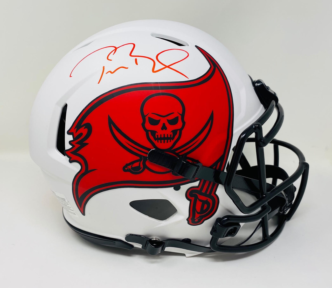 TOM BRADY Autographed Bucs Throwback Custom Visor Authentic Helmet FANATICS  - Game Day Legends