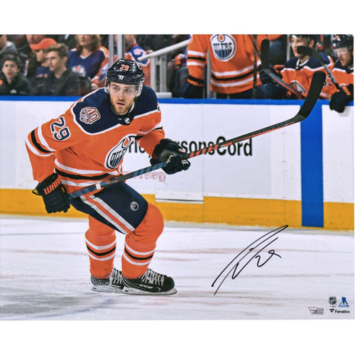 LEON DRAISAITL Autographed Edmonton Oilers 16" x 20" Photograph FANATICS