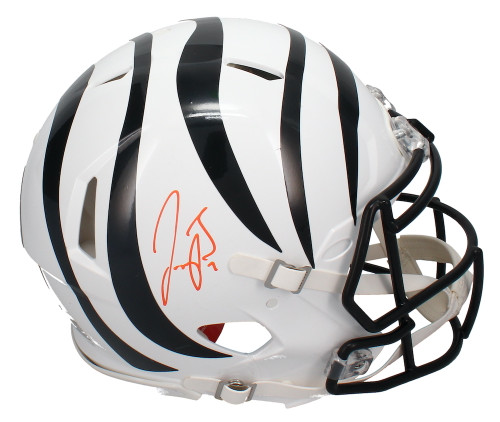 JOE BURROW Autographed Bengals White Alternate Speed Authentic Helmet FANATICS