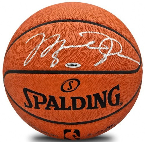 MICHAEL JORDAN Signed Authentic Spalding Basketball UDA