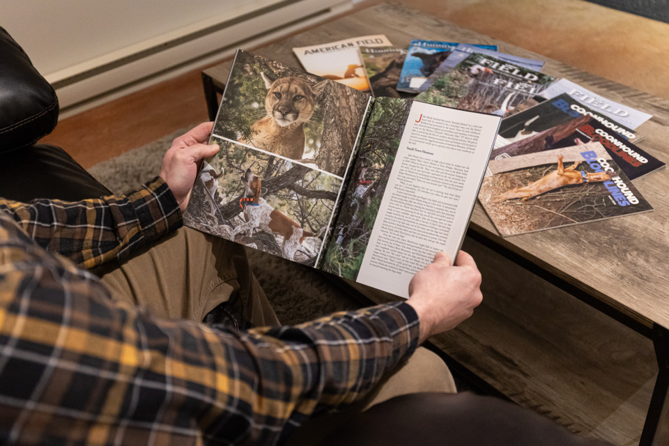 Man reading American Field with the latest insights and news