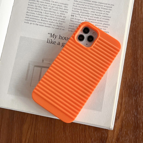 iPhone 14 Pro Max Stripe Pattern Cooling TPU Phone Case - Orange