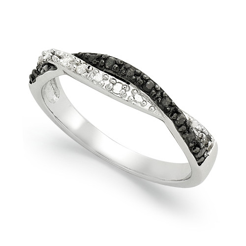 Black and White Diamond Weave Ring in Sterling Silver (1/10 ct. t.w.)