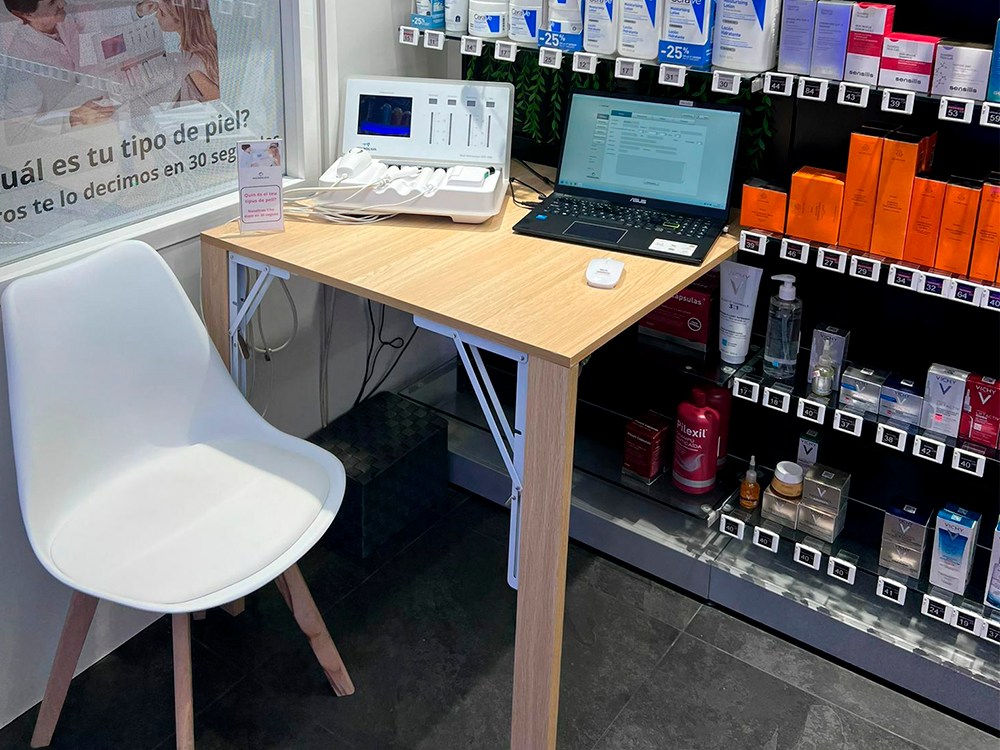 IMAGEN SERVICIO DERMOCOSMÉTICA asesoramiento con Microcaya