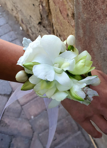 stella wrist corsage