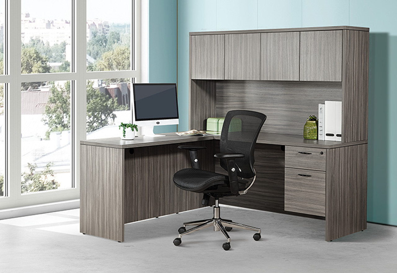 office worker✨ WorkSmart, Mesh Screen Seat and Back Chair, chrome base