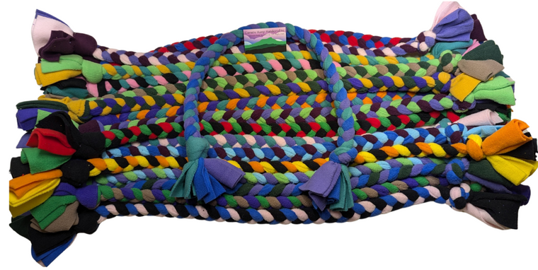 Camel's Hump Handicrafts Braided Tug Tricolor Large 34"-36"