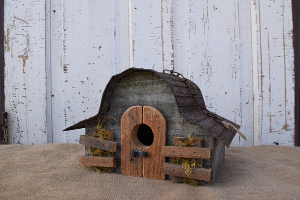 Birdhouse Natural Weathered Wood