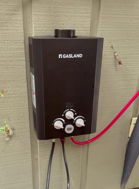 Tankless Water Heater – Features Digital Display & Multi-Protection, 1.58 GPM