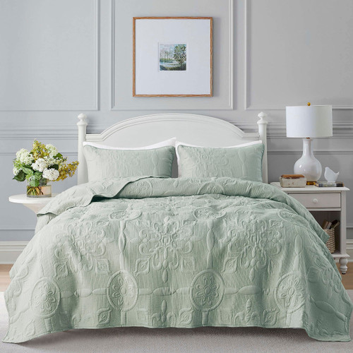 Sage Green Damask Quilt Queen Size Bedding Sets with 2 Pillow Shams