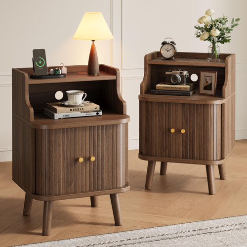 Decofy Mid Century Modern Nightstand Set of 2, Charging Station, Walnut