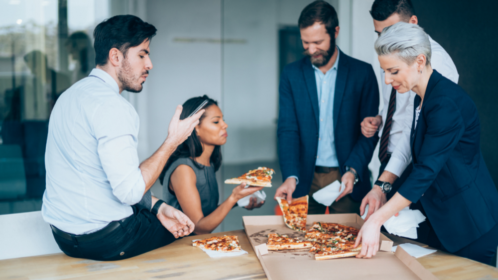 How To Pull In The Working Lunch Crowd