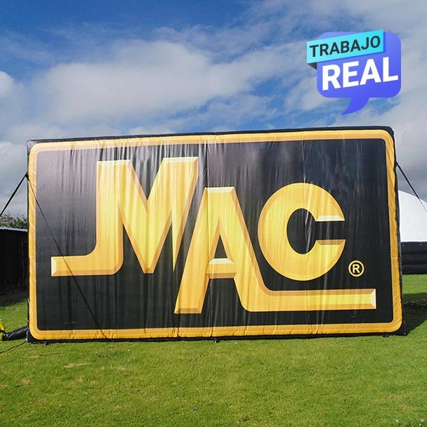 inflables publicitarios gigantes Mac Bogotá