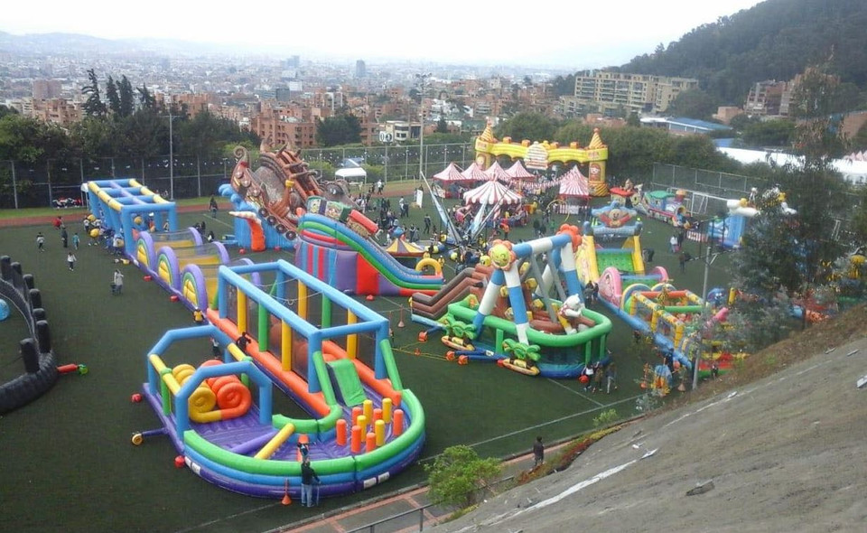 Los parques inflables más llamativos en Bogotá - Inflables.co