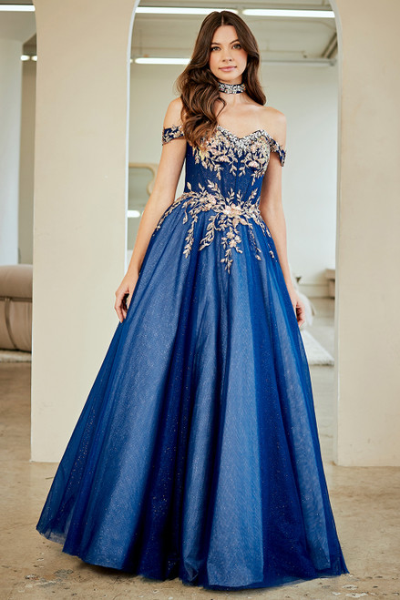AMELIA 8063, Purple prom dress, Purple  formal gown, Purple  semi formal gown, Purple  strapless dress, Purple  fitted dress, Purple  prom dress with side slit, gala dress, winter formals, elegant prom dress, sophisticated prom dress, perfect prom dress, teen school dance dress, dance dress, evening wear, evening dress,PROM AVENUE
