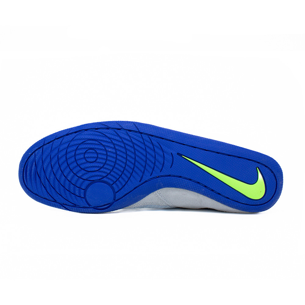 nike split size shoes