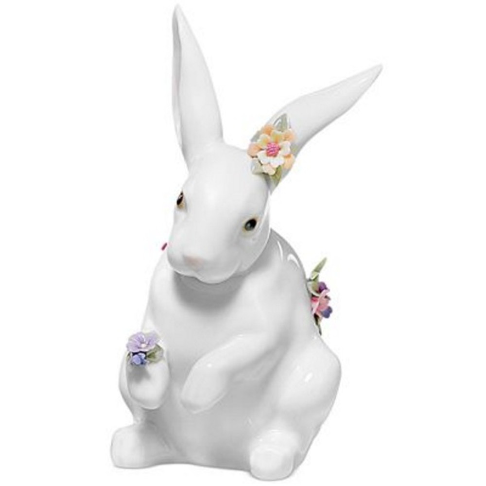 Sitting Bunny With Flowers Porcelain Figurine | Lladro | 01006100