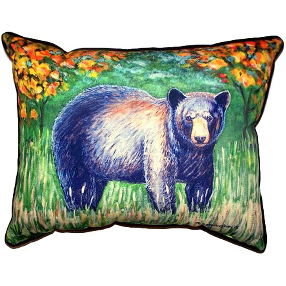 Black Bear Indoor Outdoor Pillow 20x24 | Betsy Drake | BDZP536