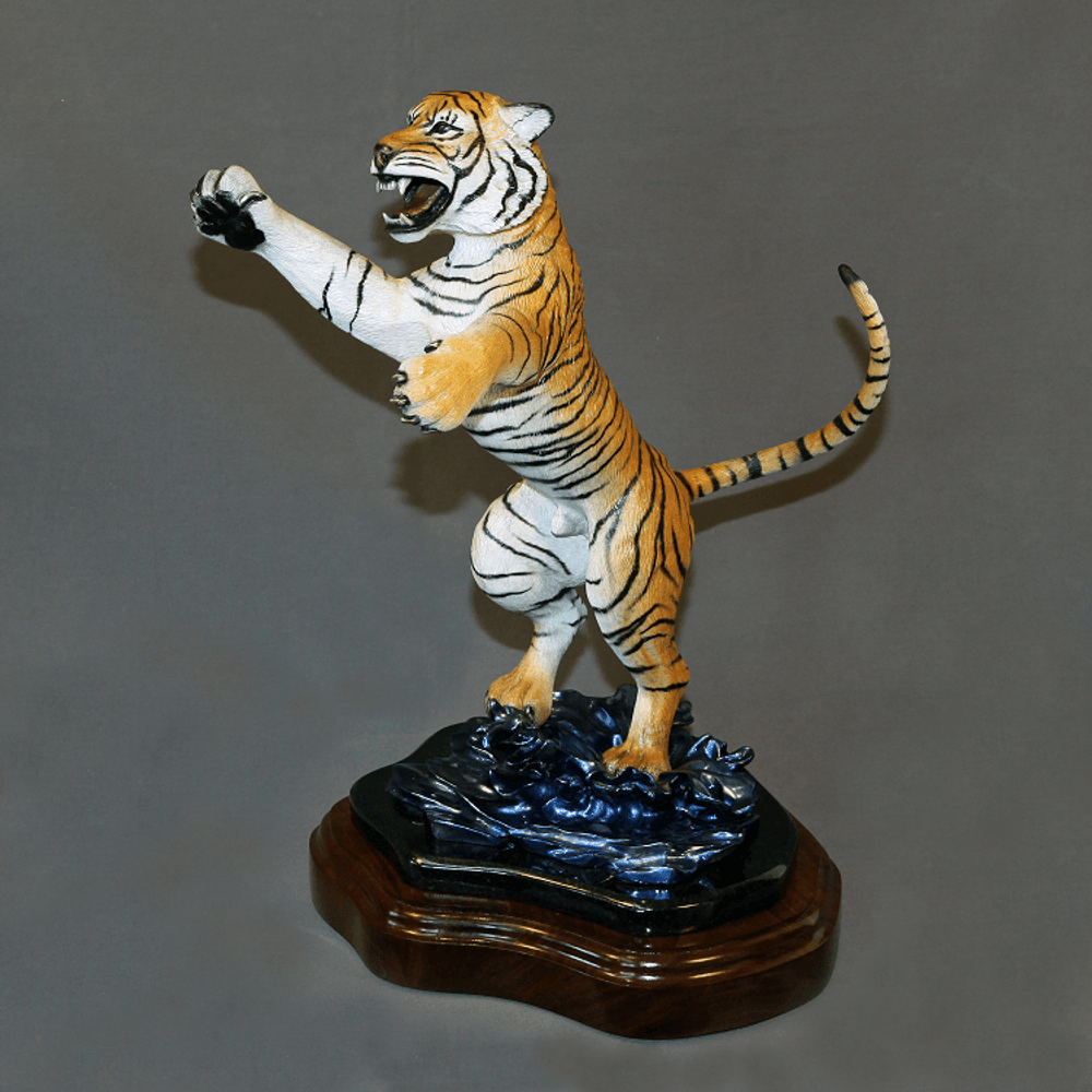 Tiger Bronze Sculpture "Defiant" | Barry Stein | BBSDEFIANT