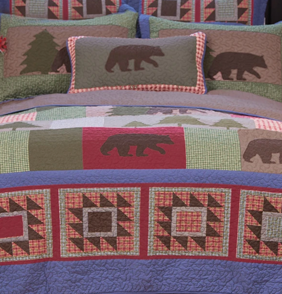 Bear and Basket 4-Piece Queen Quilt Bedding Set | Carstens | JQ341