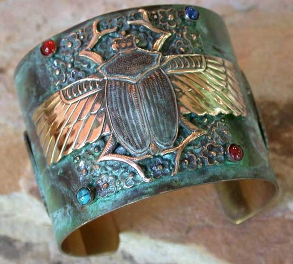 Men's Verdigris Patina Solid Brass Egyptian Scarab Wide Cuff | Elaine Coyne Jewelry |  ECMEGP292CF