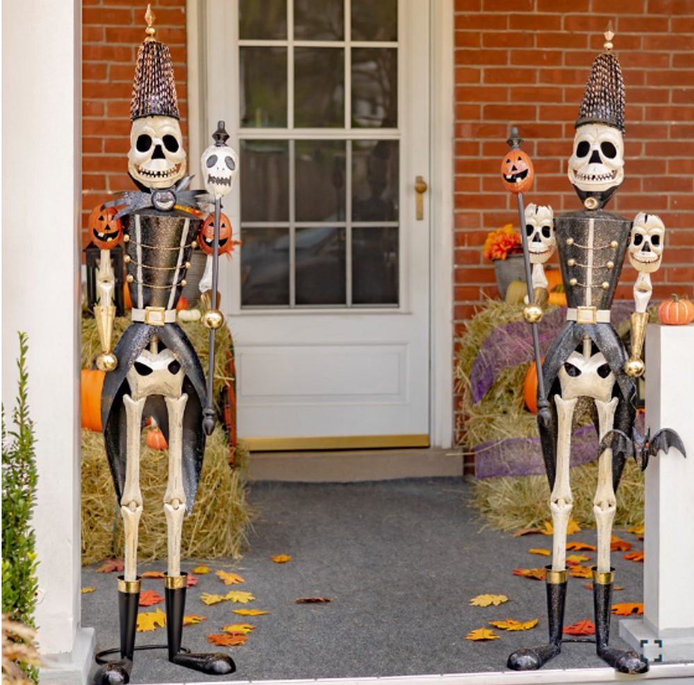 Set of 2 Hand Painted 5 Foot Tall Indoor/Outdoor Halloween Soldiers Holding Staffs