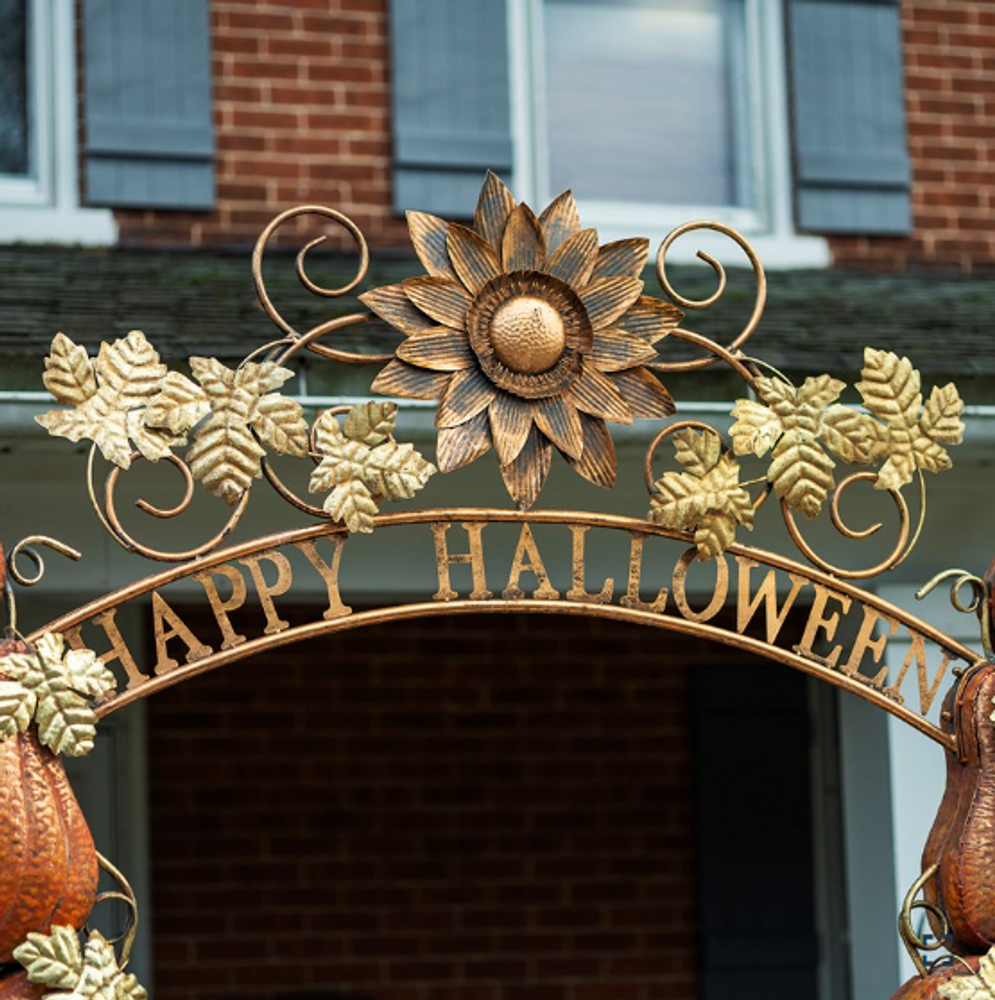 Large "Happy Halloween" Arch with Pumpkins and Skulls | ZR180733