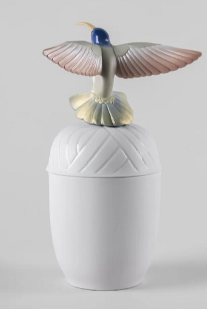 Hummingbird Porcelain Box | LLA01009651