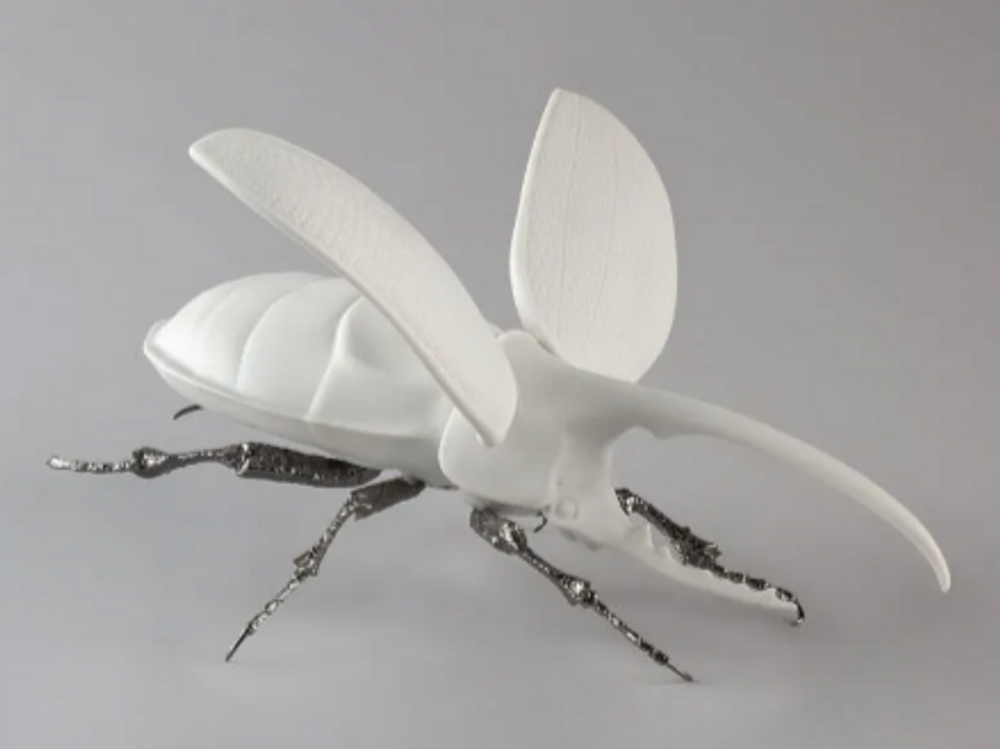 Hercules Beetle Porcelain Figure | LLA01009479