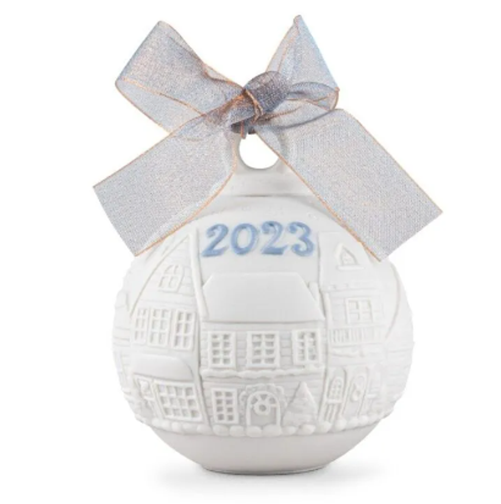 Lladro 2023 Christmas Ball Ornament | LLA01018474