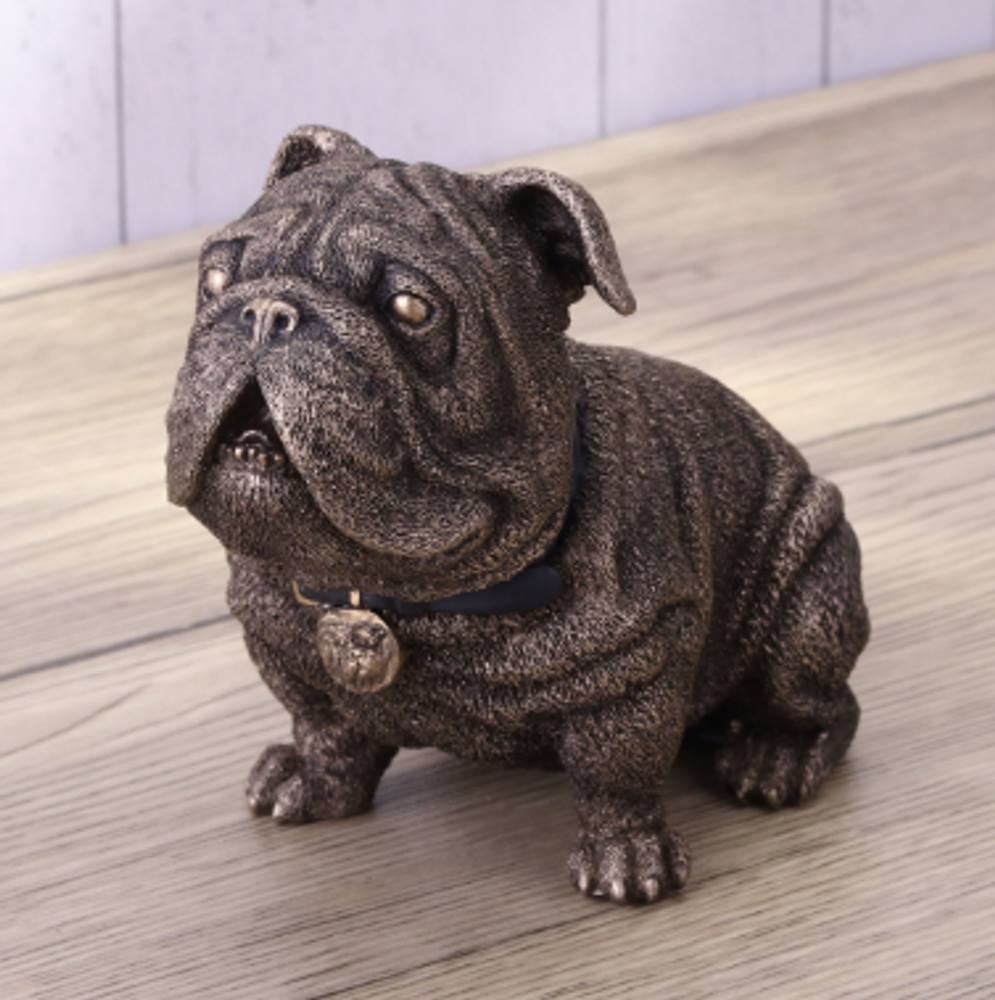 Sitting British Bulldog Sculpture | USIWU78154AP