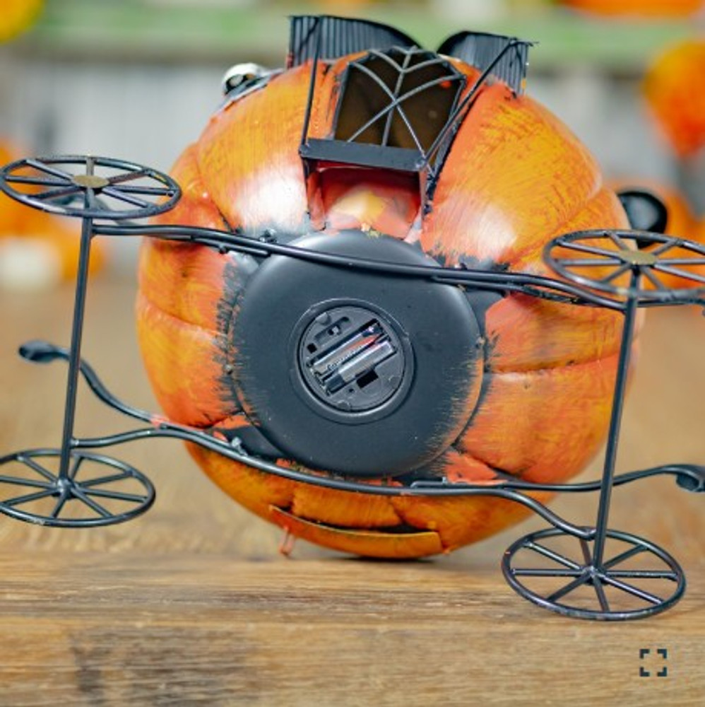 17" Tall Haunted Forest Metal Halloween Carriage & Candleholder | ZR190032