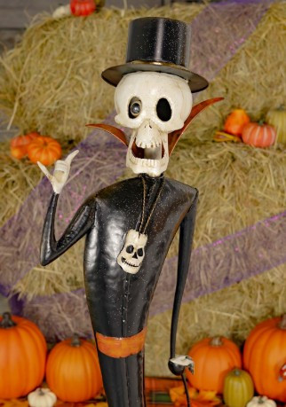 Set of 2 Vintage Horror Noir Metal Skeleton Figurines 