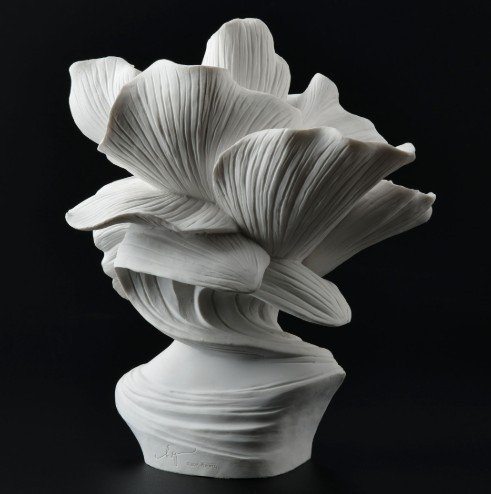 Petal Charm Sculpture | USIWU78582BA