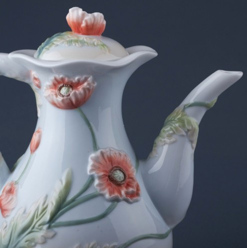 Poppy Fine Porcelain Teapot | USIAP20268AA