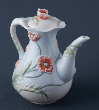 Poppy Fine Porcelain Teapot | USIAP20268AA