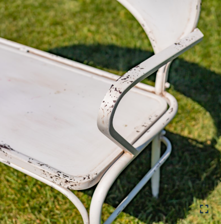 Antique Inspired White Iron Garden Bench with Blue Flower Accents | ZLIZR030007-AW