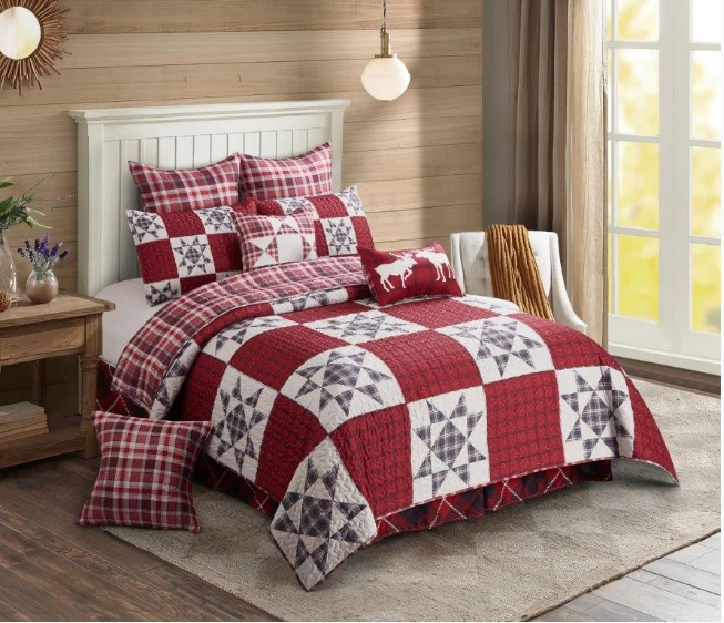Hillcrest Country Star Red and Black Quilt Set | DUKDQ23243