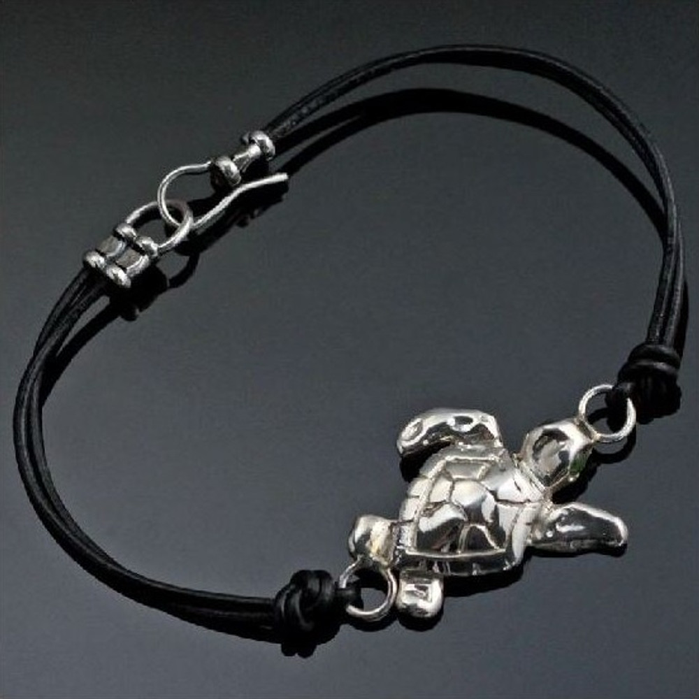 Loggerhead Sea Turtle Sterling Silver Bracelet | Anisa Stewart Jewelry | ASJbs1014-L