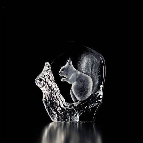 Squirrel Crystal Sculpture | 33280 | Mats Jonasson Maleras