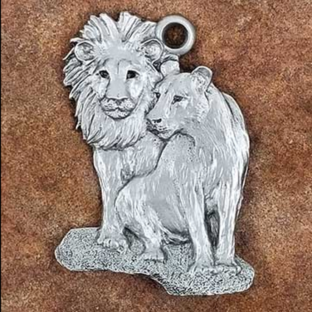 Lion Pair Pewter Ornament | Andy Schumann | SCHMC122124
