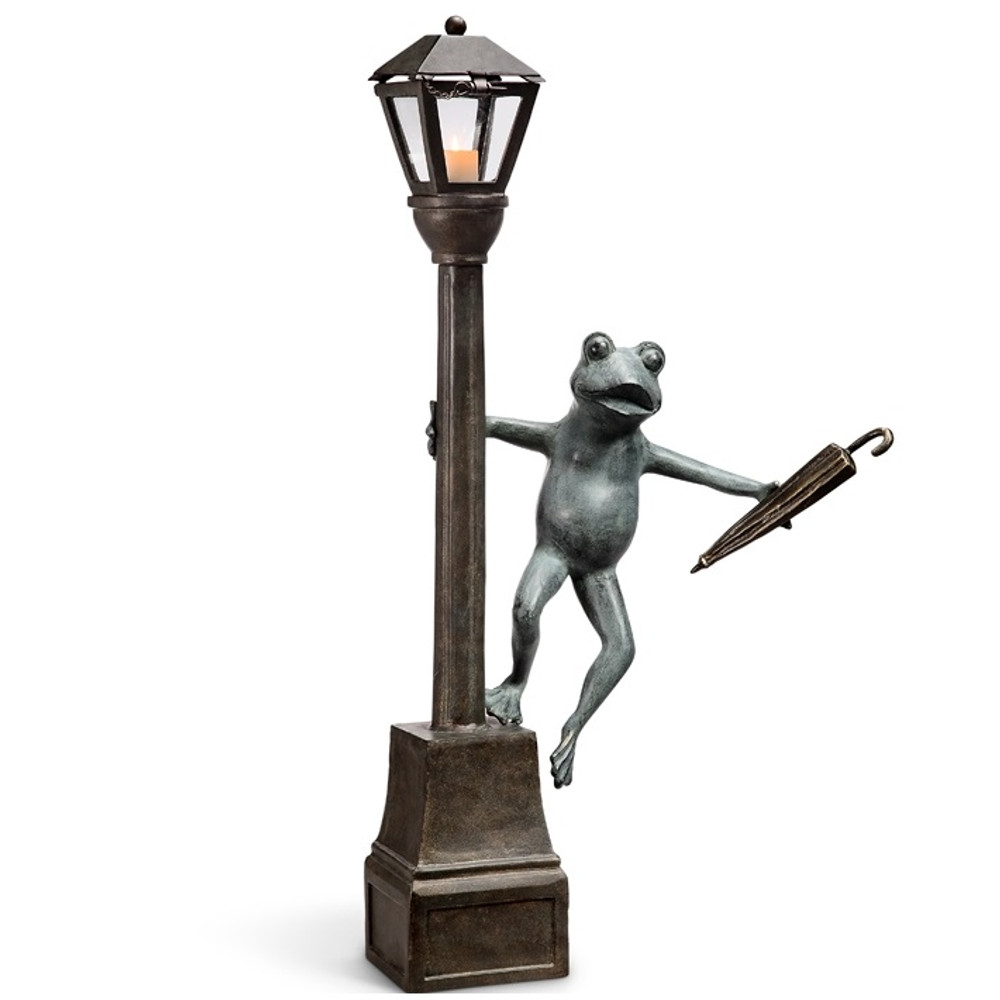 Frog Streetlight Garden Lantern | 34282