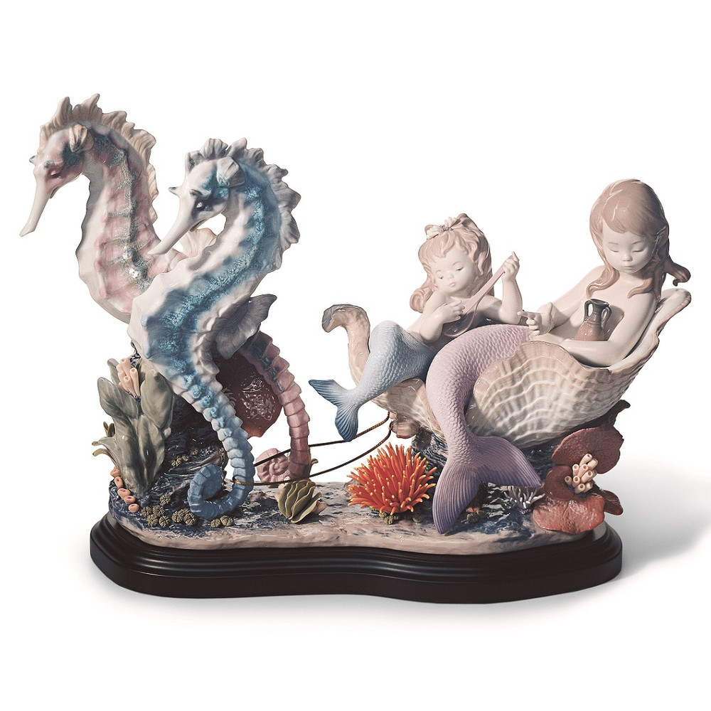 Seahorse Porcelain Figurine " Underwater Journey " | Lladro | LLA01006929