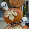 Large "Happy Halloween" Arch with Pumpkins and Skulls | ZR180733