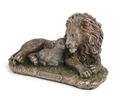 Lion and Lamb Sculpture "Peaceful Kingdom" | USIWU78650A4