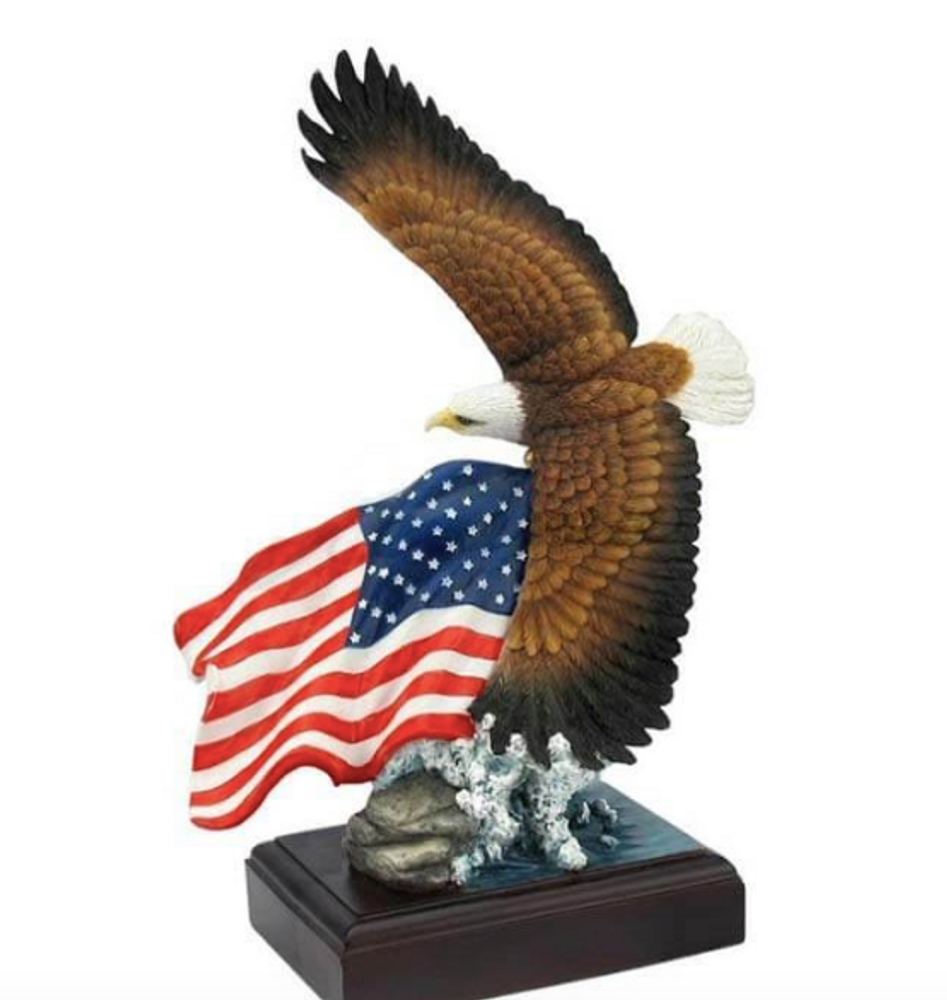 Eagle Sculptures at Wildlife Wonders