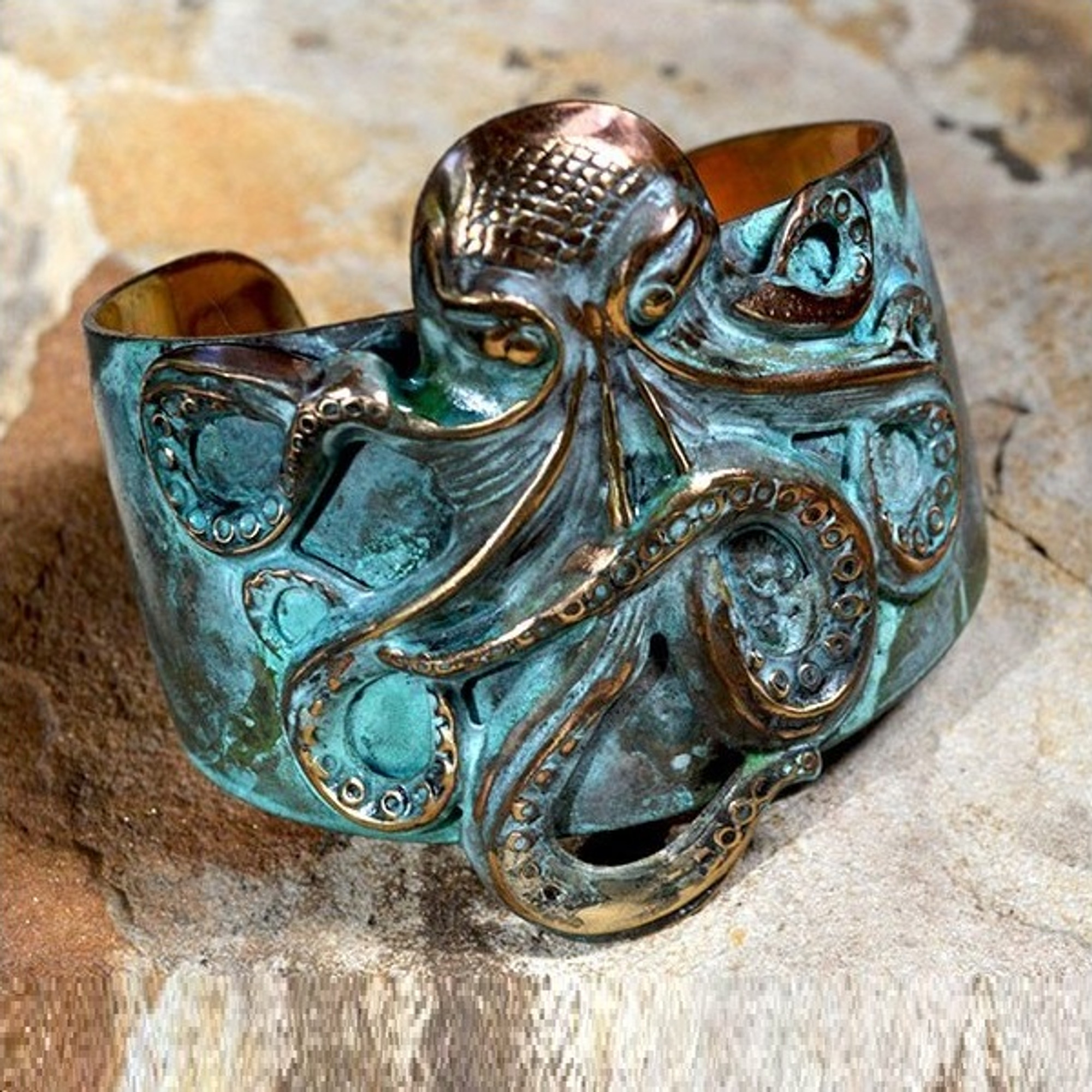 Octopus Patina Brass Cuff Bracelet | Nature Jewelry
